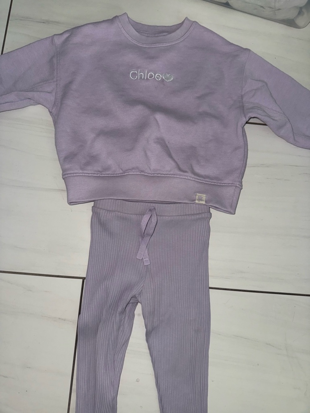 Zara sweatshirt and pants outfit
